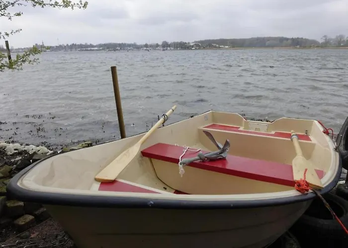 Forest-edge Family Retreat Holiday home