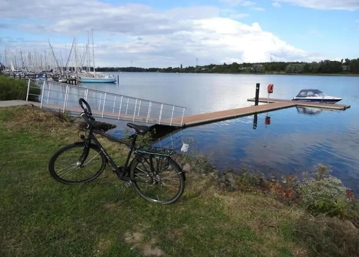 Forest-edge Family Retreat Holiday home