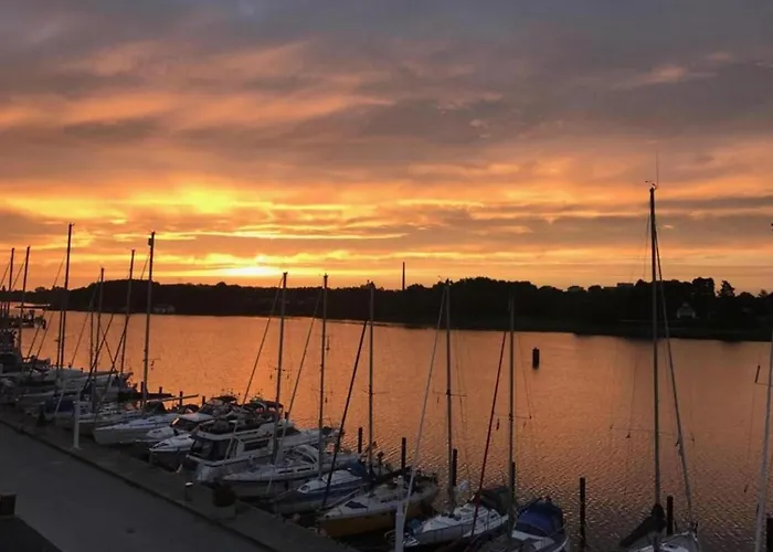 Holiday home Forest-edge Family Retreat
