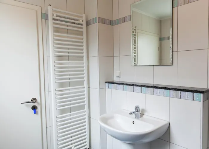 Forest-edge Family Retreat Holiday home Leideneck